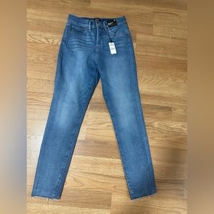 New express skinny Jean sizes 2R
